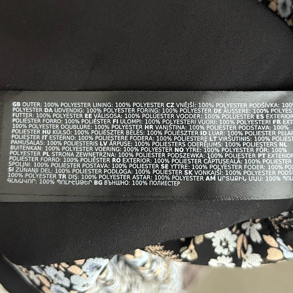 Ever New Ruthie Mini Dress - Picture 8 of 8